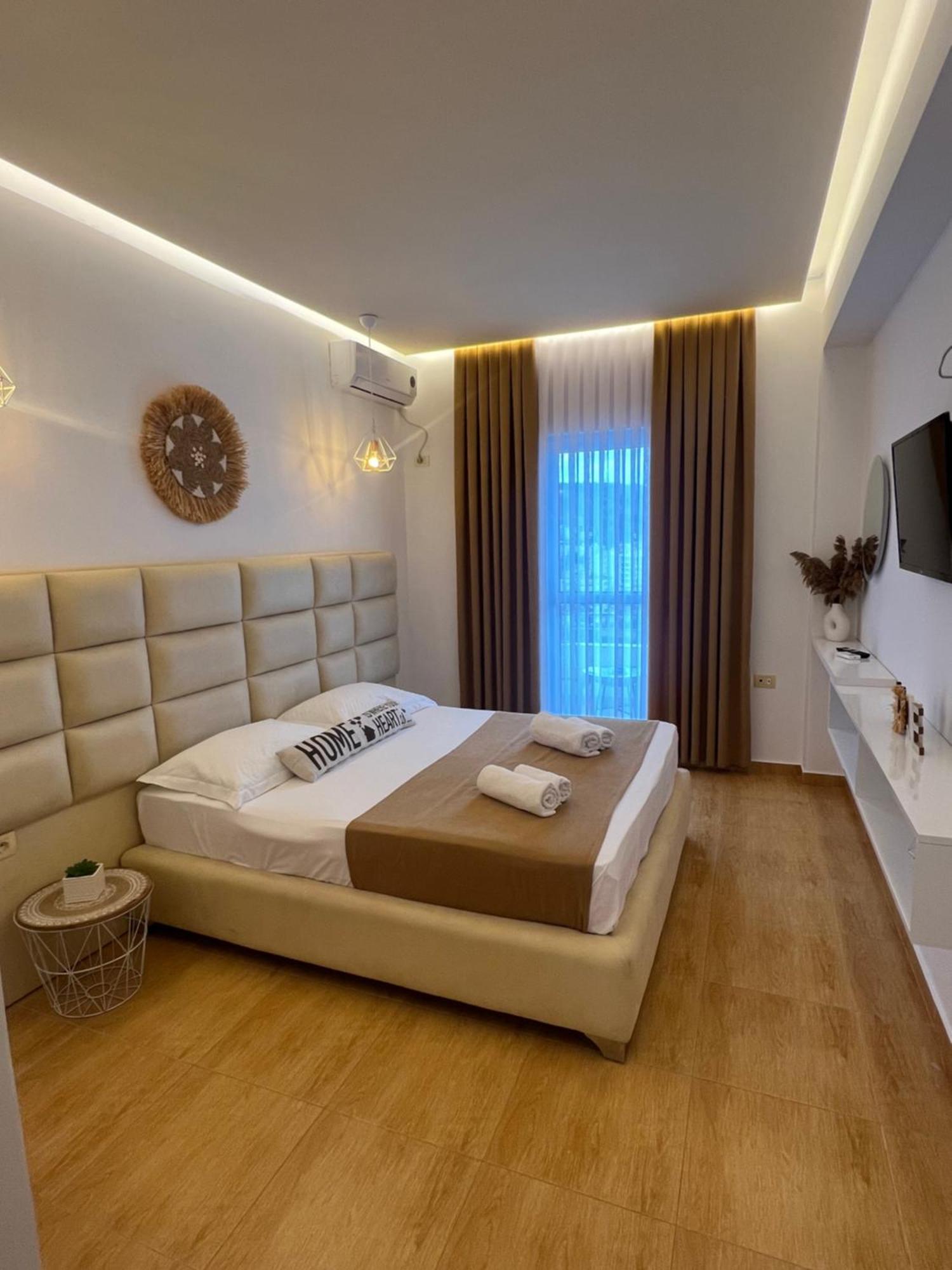 Apartments Sadiku With Sea View Sarande Luaran gambar